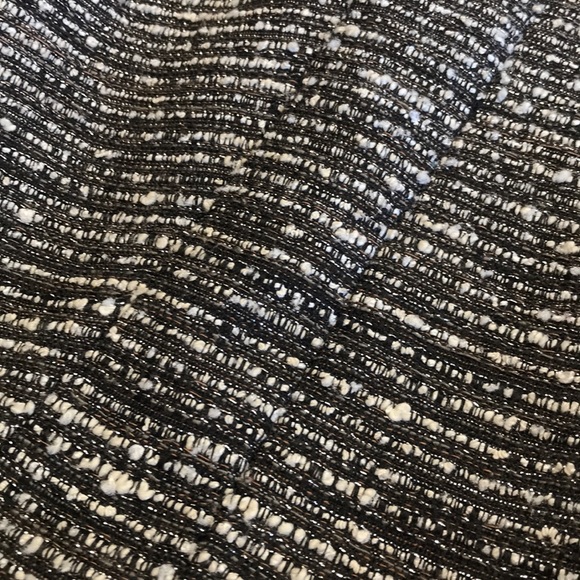 Tahari pencil skirt sz8, sparkly tweed - Picture 5 of 5